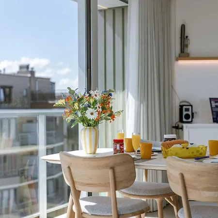 Coastal Getaway - Free Parking & Balcony - Baldus - 200m From Ferienhaus Saint-Idesbald
