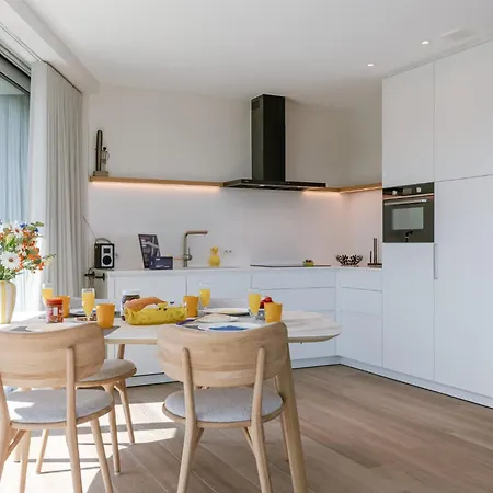 Coastal Getaway - Free Parking & Balcony - Baldus - 200m From Ferienhaus