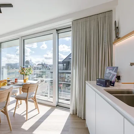 Coastal Getaway - Free Parking & Balcony - Baldus - 200m From *